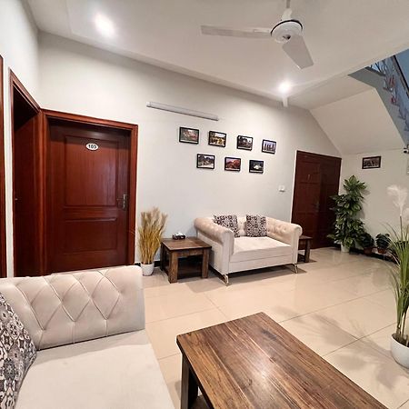 Bridge Residency-1, Sector F-6 Исламабад Экстерьер фото